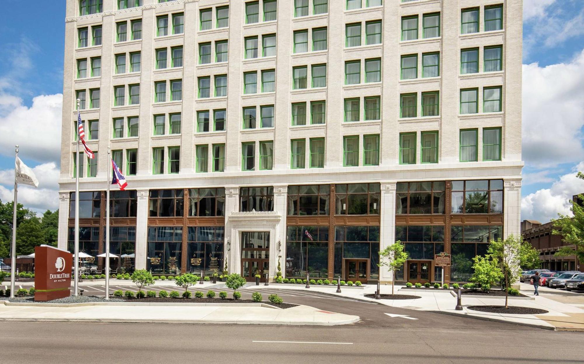 Doubletree By Hilton Youngstown Downtown Extérieur photo